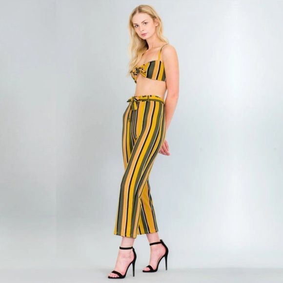 Vertical Stripe 2 Piece Set - Tropical Set - Vacation Set - Vacation Apparel - Picture 3 of 5